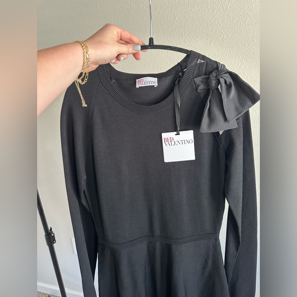 RED Valentino Black Knit Dress with Bow Detailing - Picture 4 of 4